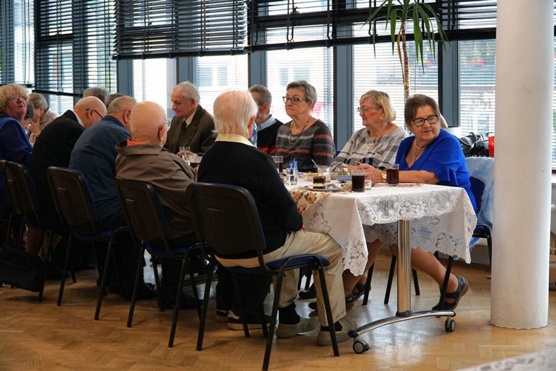 W wyrazie solidarności i integracji