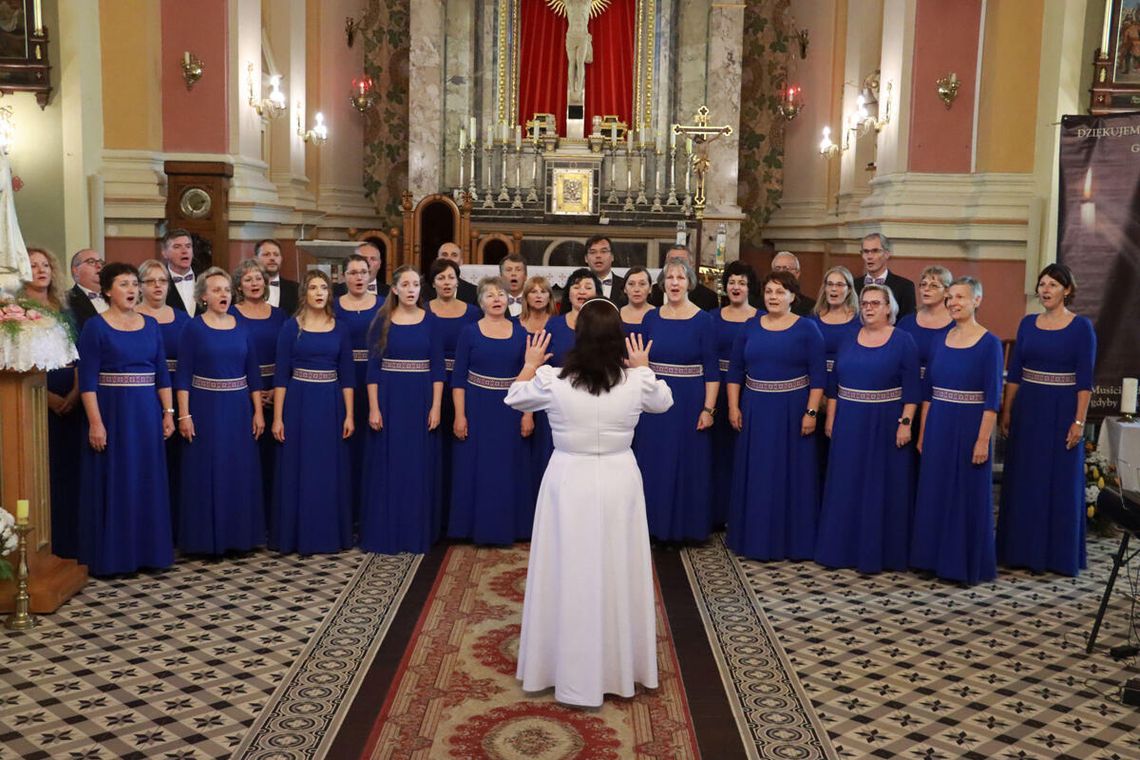 XIII Międzynarodowy Festiwal Pieśni Maryjnej w Koziegłowach XIII Międzynarodowy Festiwal Pieśni Maryjnej w Koziegłowach