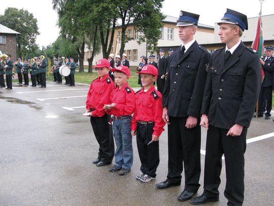 BOGU NA CHWAŁĘ BLIŹNIM NA RATUNEK