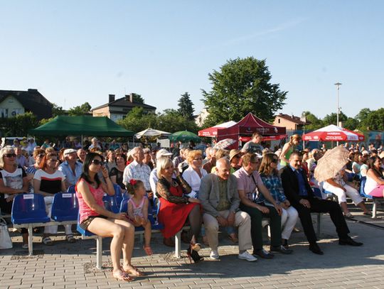 „W KALENDARZU JEST WCIĄŻ TAKI DZIEŃ…”