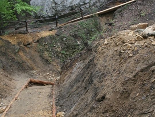 BRAMA DO WNĘTRZA ZIEMI PONOWNIE OTWARTA