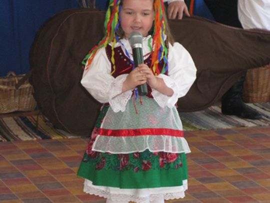 FOLKLOR OD NAJMŁODSZYCH LAT