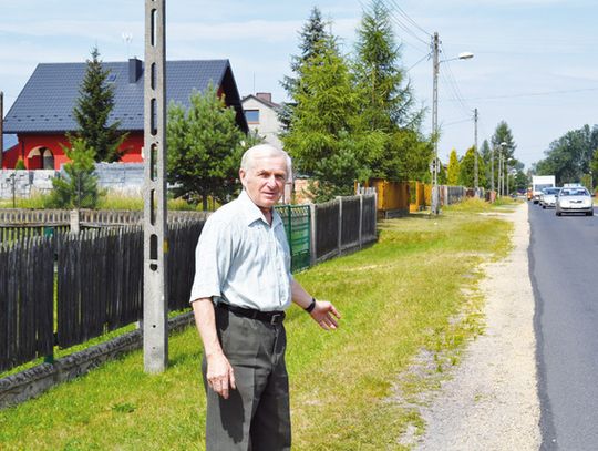 Chodnik w Postępie za rok