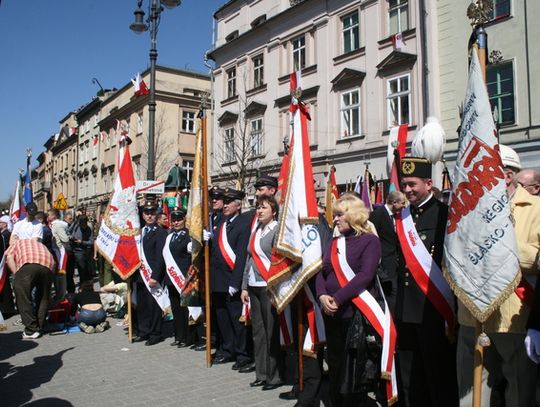 PREZYDENTA ŻEGNALIŚMY W KRAKOWIE