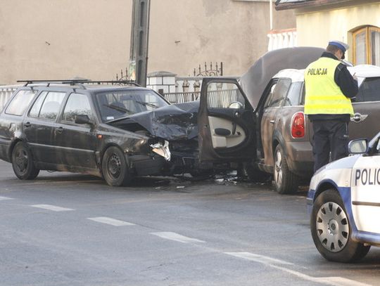 BYŁO ŚLISKO, JECHAŁ Z GÓRY…