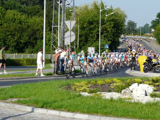 TOUR PRZEMKNĄŁ PRZEZ POWIAT