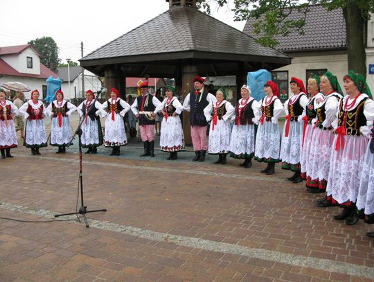 RYNEK Z NAJŁADNIEJSZĄ STUDZIENKĄ W POLSCE