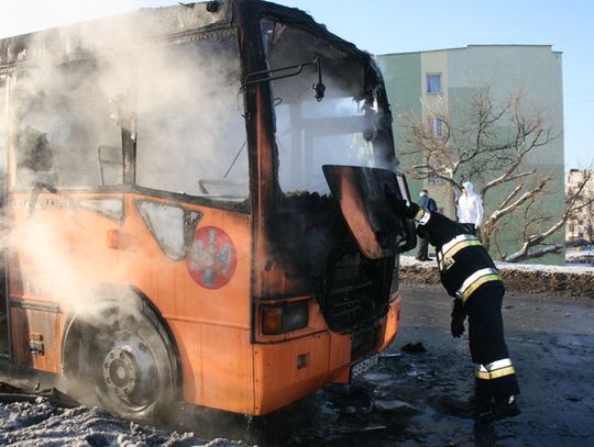 SZKOLNY AUTOBUS W OGNIU!