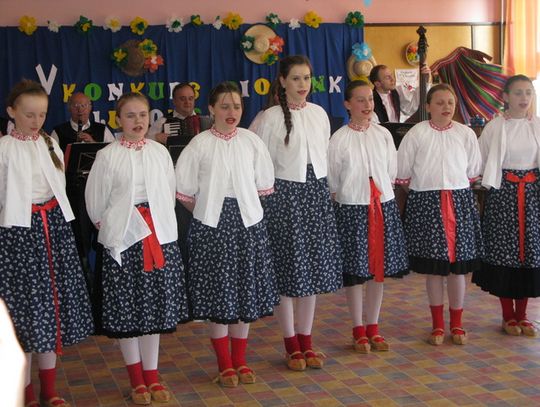 FOLKLOR OD NAJMŁODSZYCH LAT