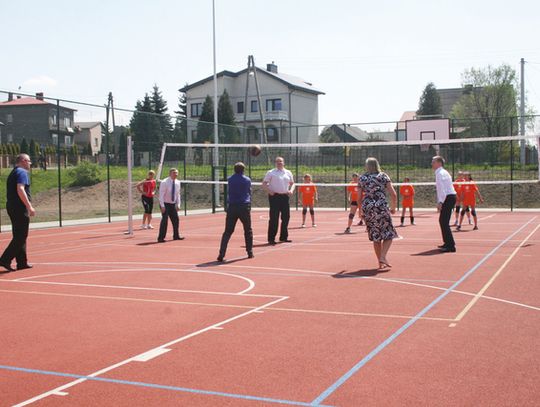 MYSZKÓW LIDEREM Z KORZYŚCIĄ DLA DZIECI