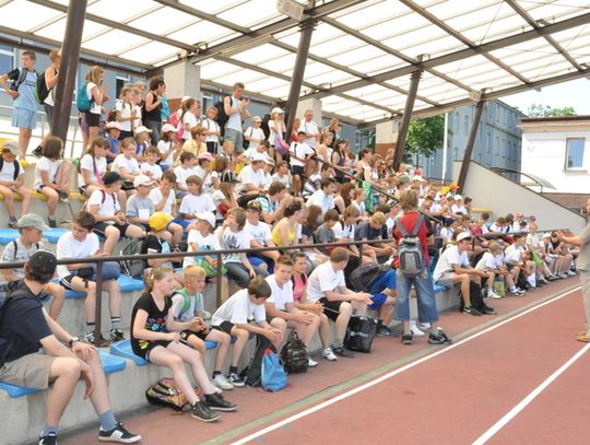 GMINNY SPORT NA MIEJSKIM STADIONIE