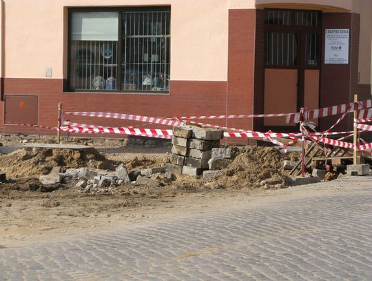 BURMISTRZ NIE ŚPI PRZEZ RYNEK