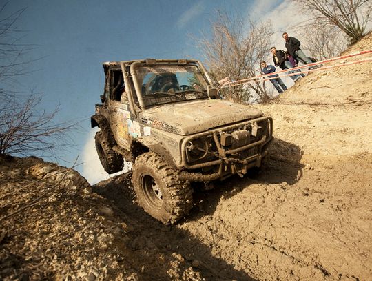 BŁOTO, POT I PISK OPON – II JURAJSKIE MISTRZOSTWA OFF- ROAD NA STARCIE!