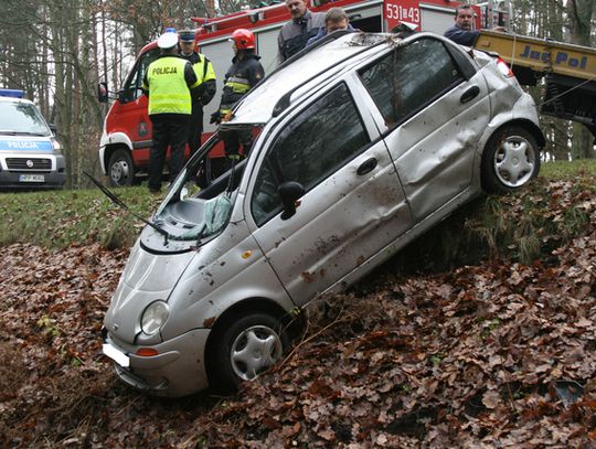 MATIZ WYLĄDOWAŁ W ROWIE