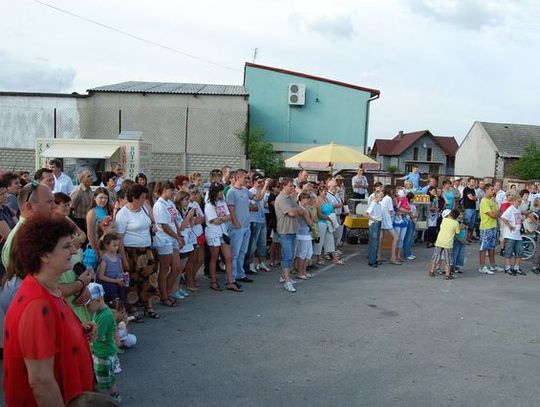 NIEGOWA ZAGRAŁA NA RZECZ POWODZIAN