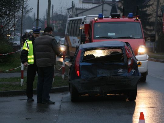 KIEROWCA NA „BANI”, AUTA NA LAWETACH