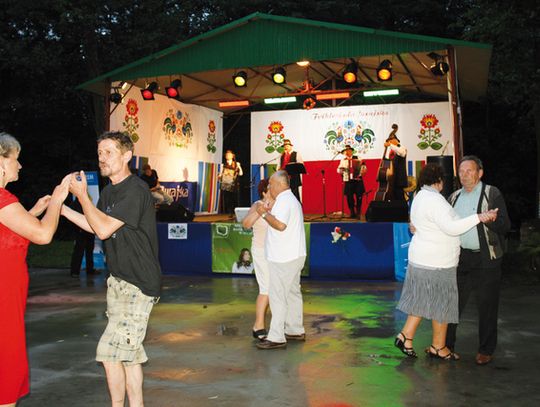 ŻARKI LETNISKO STOLICĄ FOLKLORU