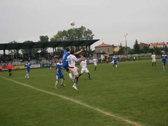 Grają przy pełnej trybunie