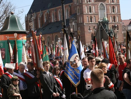 PREZYDENTA ŻEGNALIŚMY W KRAKOWIE