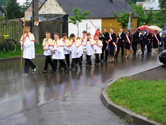 POŚWIĘCENIE SZTANDARU W JAWORZNIKU