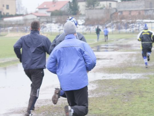 Boisko zalało sparingu nie było