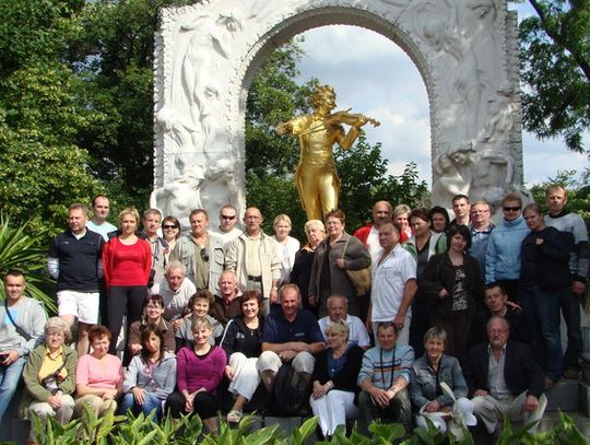 Emeryci i renciści pożarnictwa zwiedzają Wiedeń