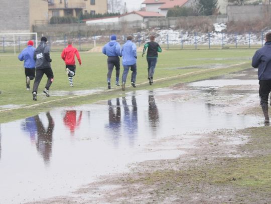 Boisko zalało sparingu nie było