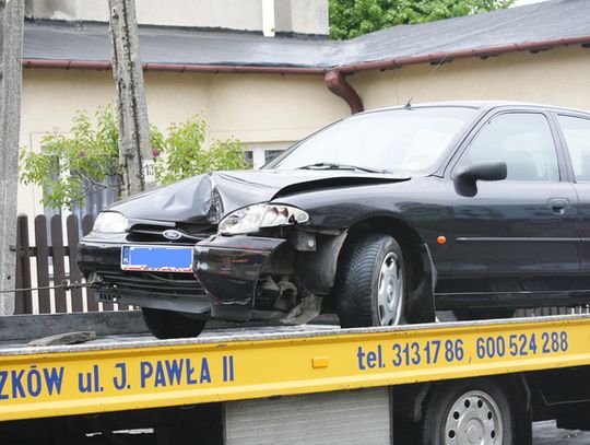 SKOŃCZYŁ PODRÓŻ NA LATARNI