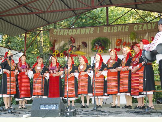 LETNISKO FOLKLOREM STOI