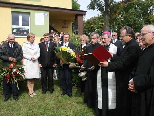 ZOSTANIE DĄB A Z NIM PAMIĘĆ