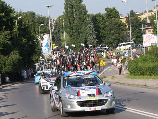 TOUR PRZEMKNĄŁ PRZEZ POWIAT