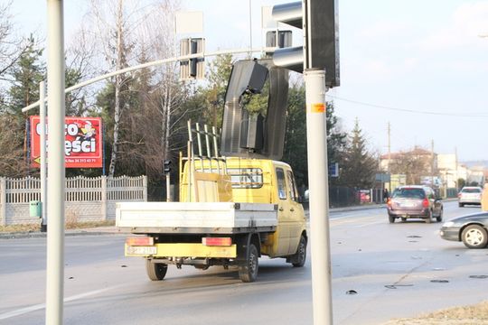 ROZWALIŁ SKRZYŻOWANIE