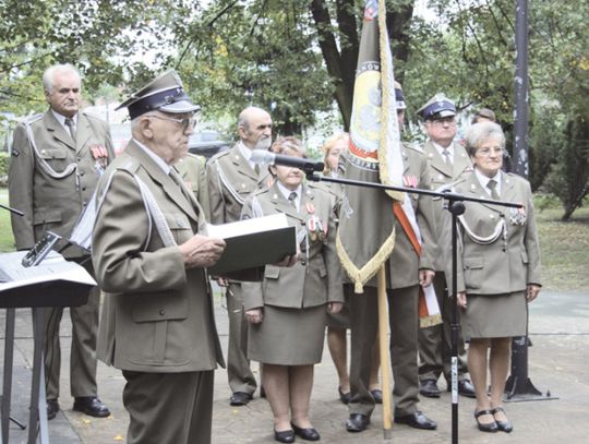 UCZCILI ROCZNICĘ WYBUCHU II WOJNY ŚWIATOWEJ