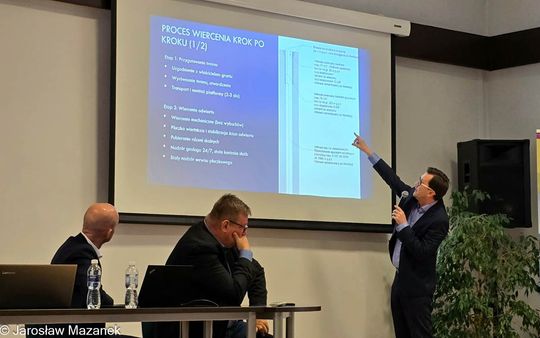 Permia 1 komisja dot_-16.jpg